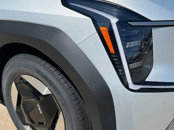 2024 Kia Sorento Headlight in Central Arknasas