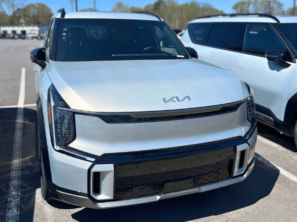 EV9 at Crain Kia of Sherwood