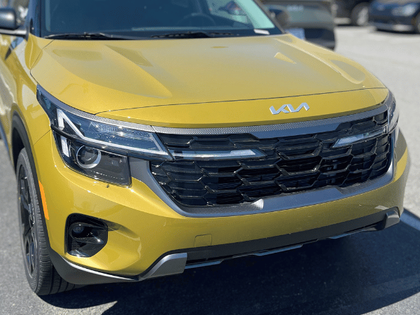 Seltos SUV at Crain Kia of Sherwood