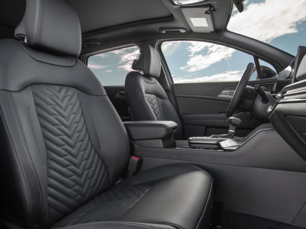2026 Sportage Seating