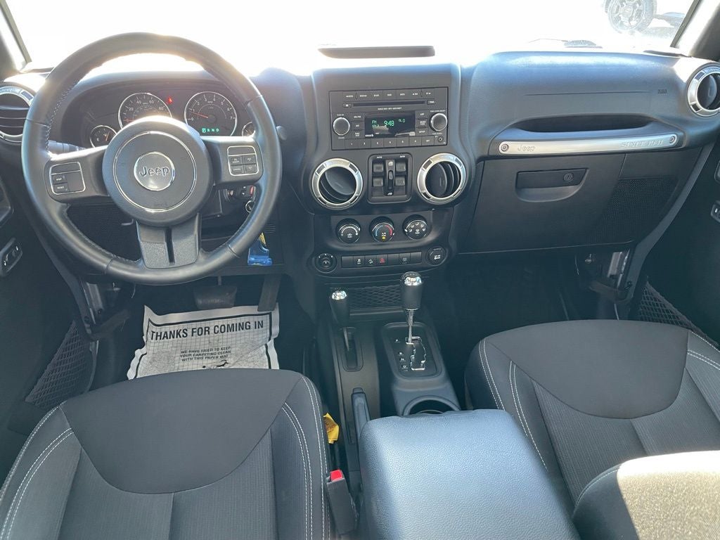 2017 Jeep Wrangler Unlimited Sahara - KEYLESS ENTRY / HEATED MIRRORS