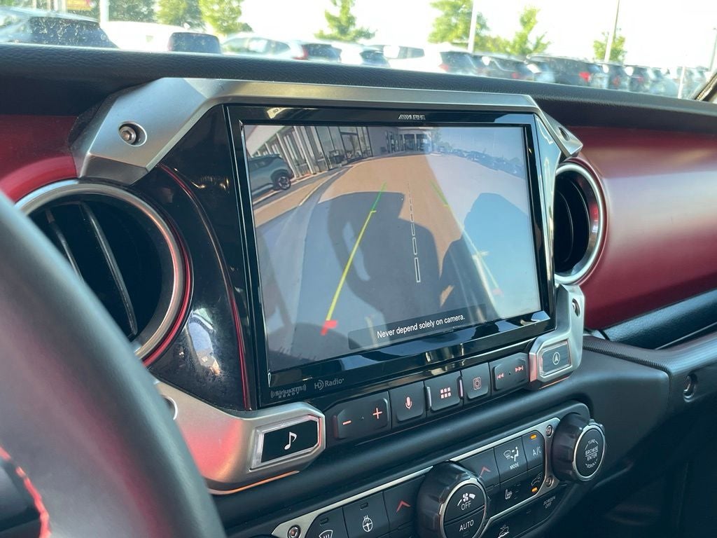 2023 Jeep Wrangler Rubicon - APPLE CARPLAY / NAVIGATION