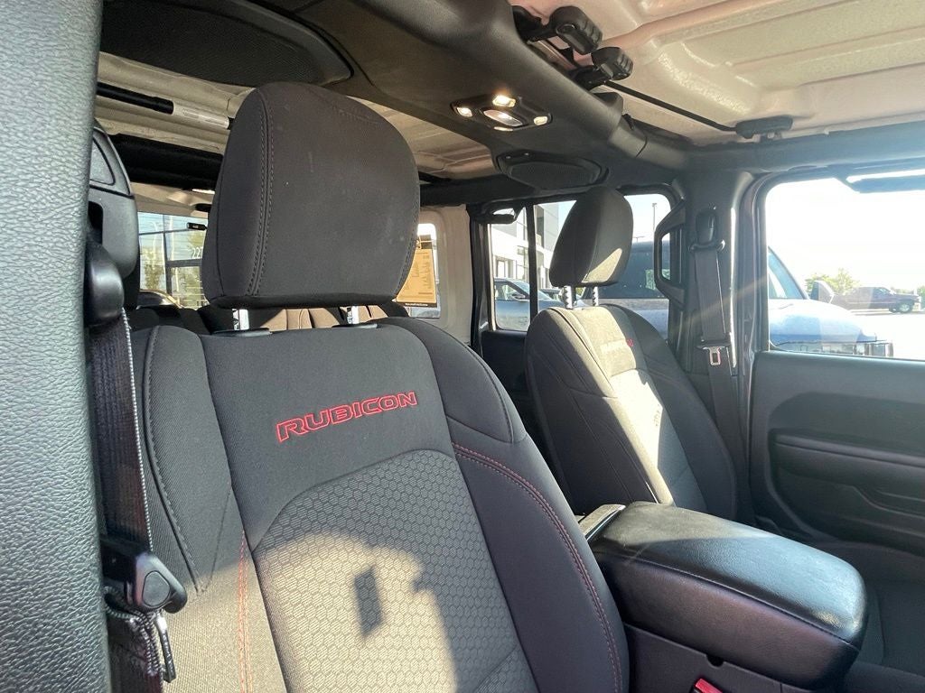 2023 Jeep Wrangler Rubicon - APPLE CARPLAY / NAVIGATION