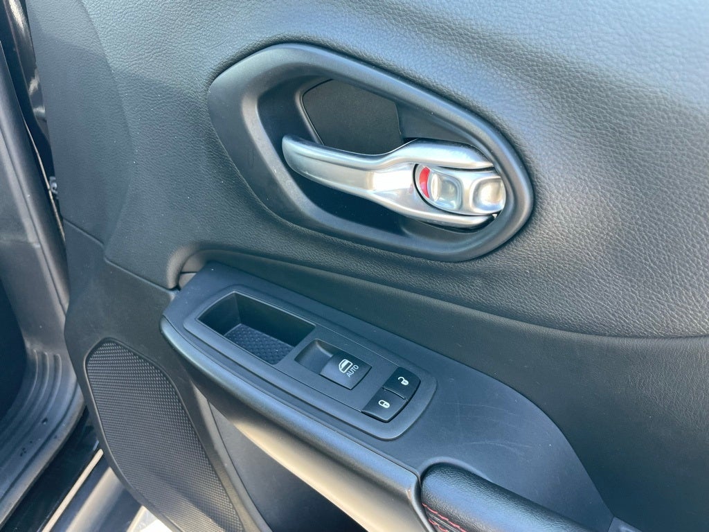 2020 Jeep Cherokee Trailhawk - HEATED SEATS / REMOTE START