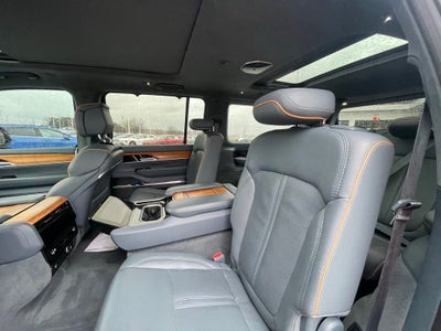 2022 Jeep Grand Wagoneer Series II - PANORAMIC SUNROOF / VENTILATED SEATS