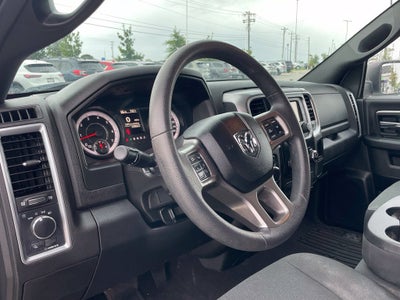 2022 RAM 1500 Classic Warlock - CLEAN CARFAX / 1-OWNER