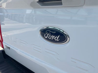 2023 Ford F-350SD Lariat - 6.7 LARIAT / POWER RUNNING BOARDS