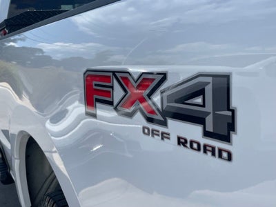 2023 Ford F-350SD Lariat - 6.7 LARIAT / POWER RUNNING BOARDS