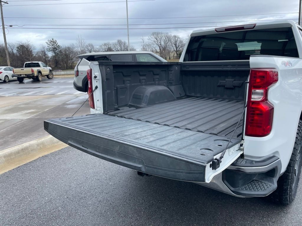 2024 Chevrolet Silverado 1500 LT LT1