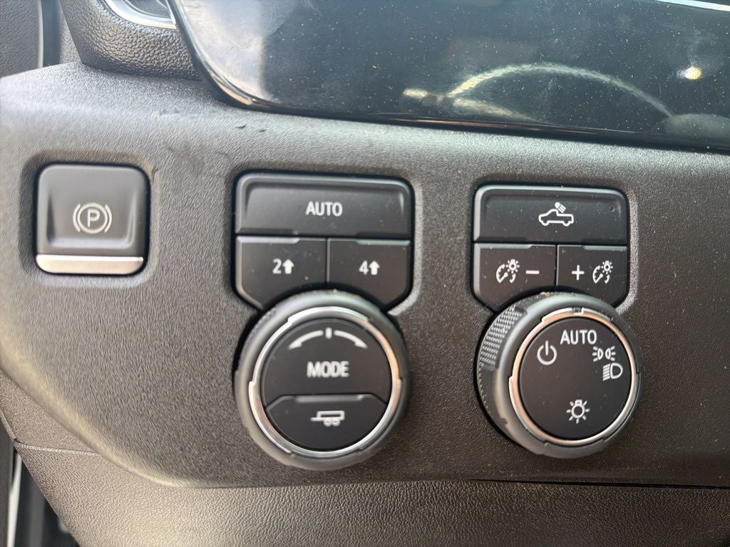 2023 Chevrolet Silverado 1500 LT - LT1 / DUAL CLIMATE CONTROL / ALL STAR EDITION