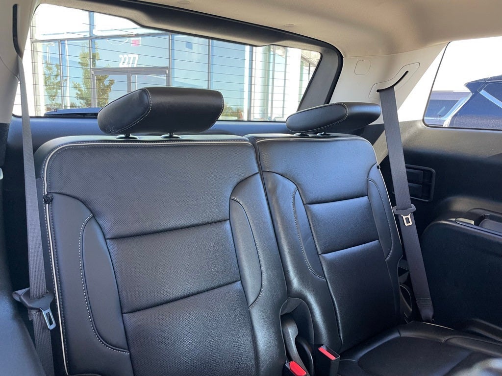 2023 GMC Acadia Denali - VENTILATED SEATS / AUTO HIGH BEAMS