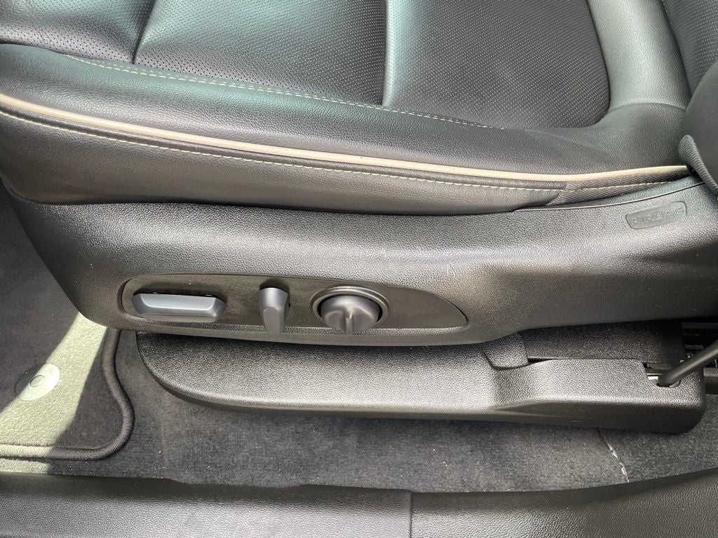 2023 Chevrolet Traverse Premier - HD SURROUND VISION / VENTILATED SEATS