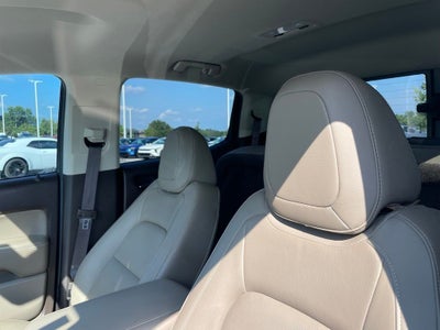 2017 GMC Canyon SLT - LOW MILEAGE / CLEAN CARFAX
