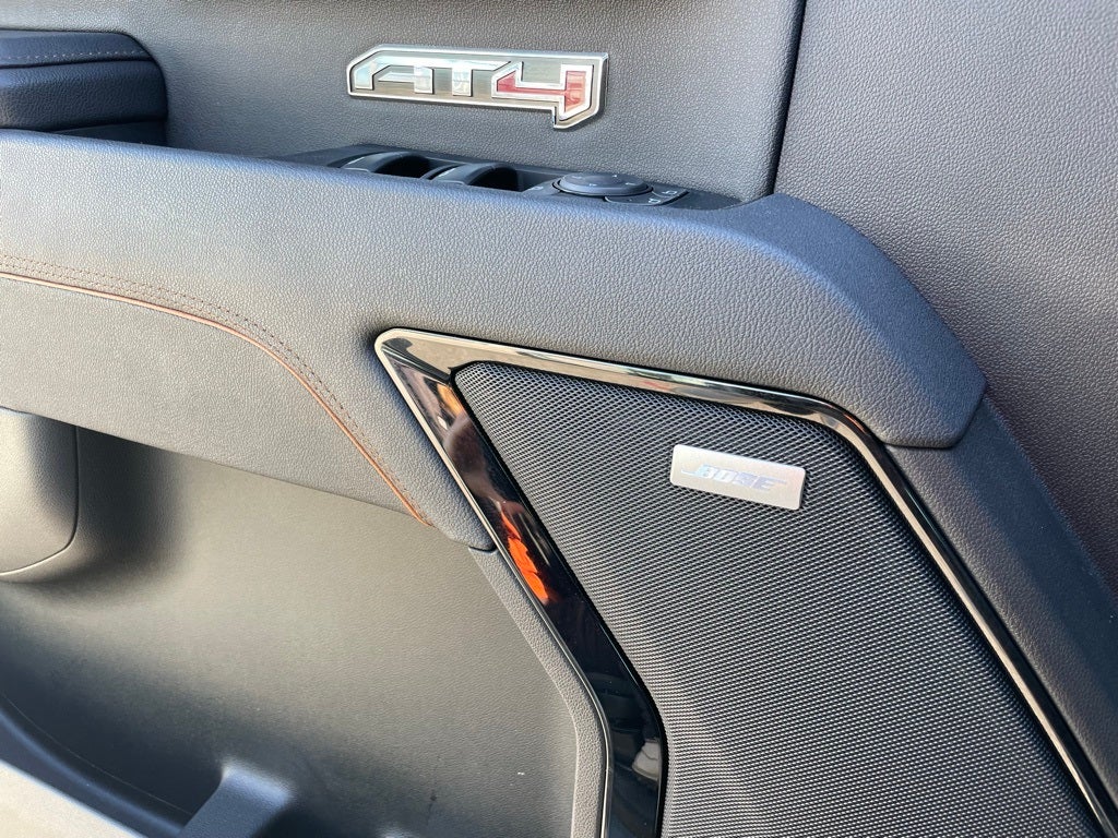 2025 GMC Sierra 1500 AT4 - ROCKY RIDGE PKG WITH UPGRADED SUSPENSION