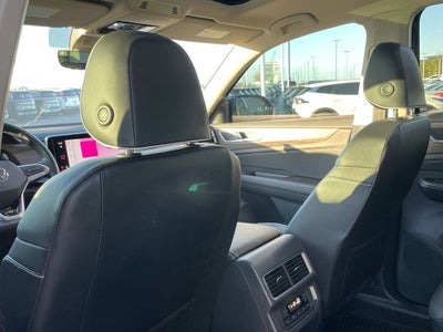 2024 Volkswagen Atlas 2.0T SEL Premium R-Line - MEMORY SEATS