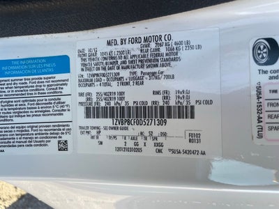 2013 Ford Mustang GT Premium - 5.0 / RECARO SEATS