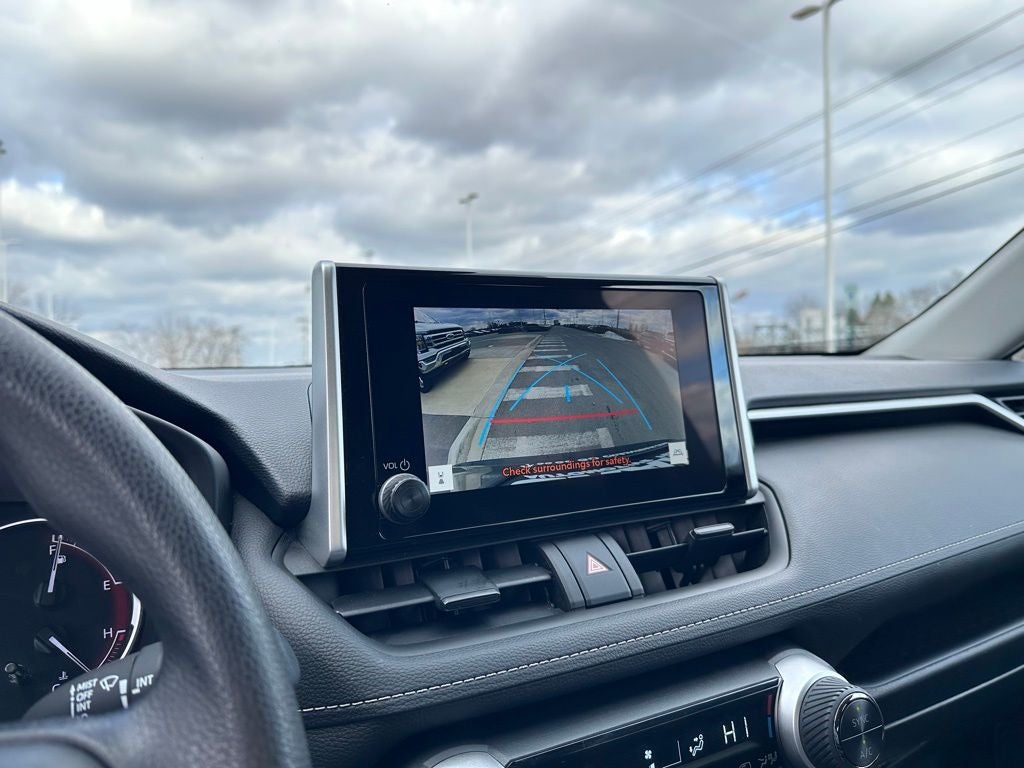 2024 Toyota RAV4 XLE - RADAR CRUISE CONTROL / WIRELESS CARPLAY