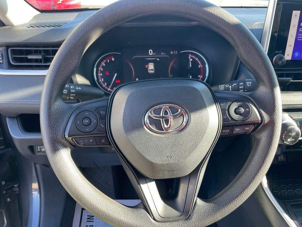 2024 Toyota RAV4 XLE - WIRELESS CARPLAY / LANE DEPARTURE ALERT