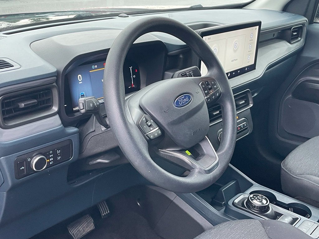 2025 Ford Maverick XL - AWD / 30 MPG