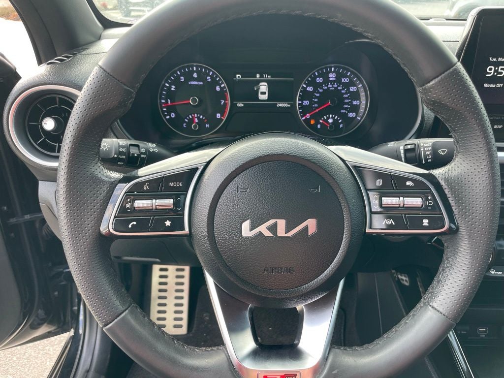 2024 Kia Forte GT-Line - KIA CERTIFIED / SUNROOF