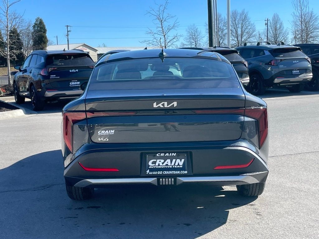 2026 Kia K4 LXS