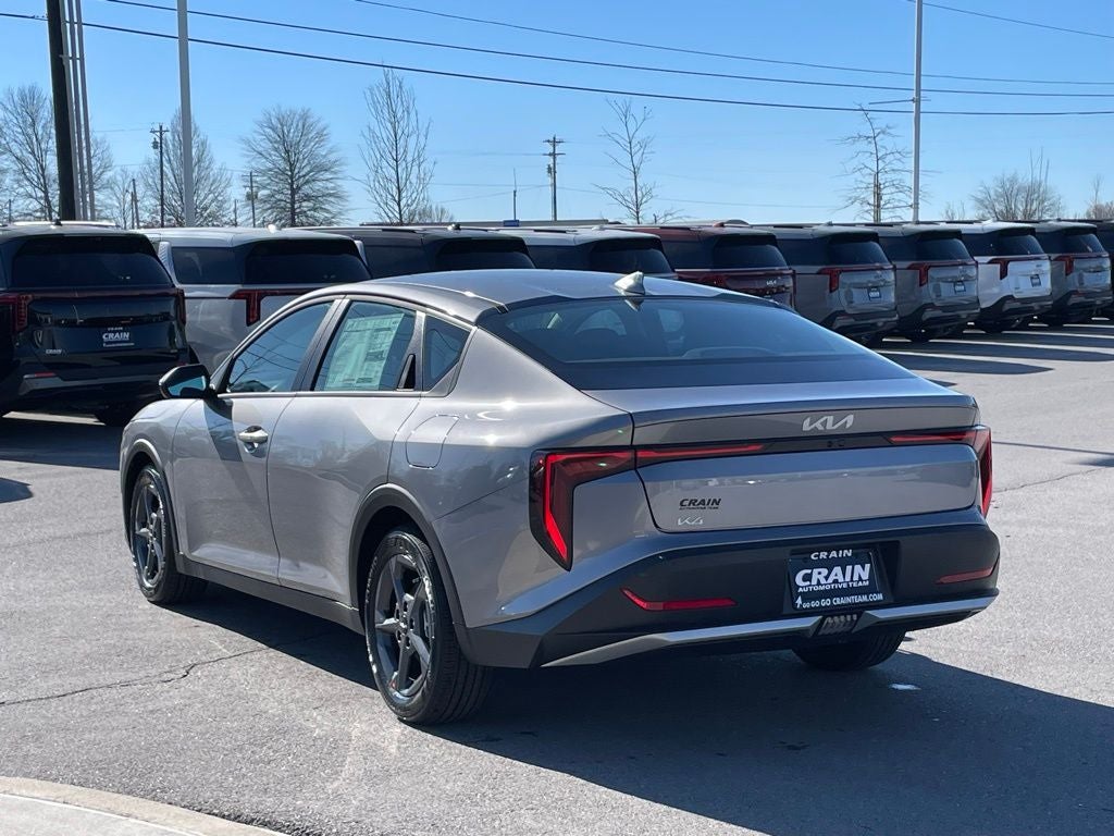 2026 Kia K4 LXS