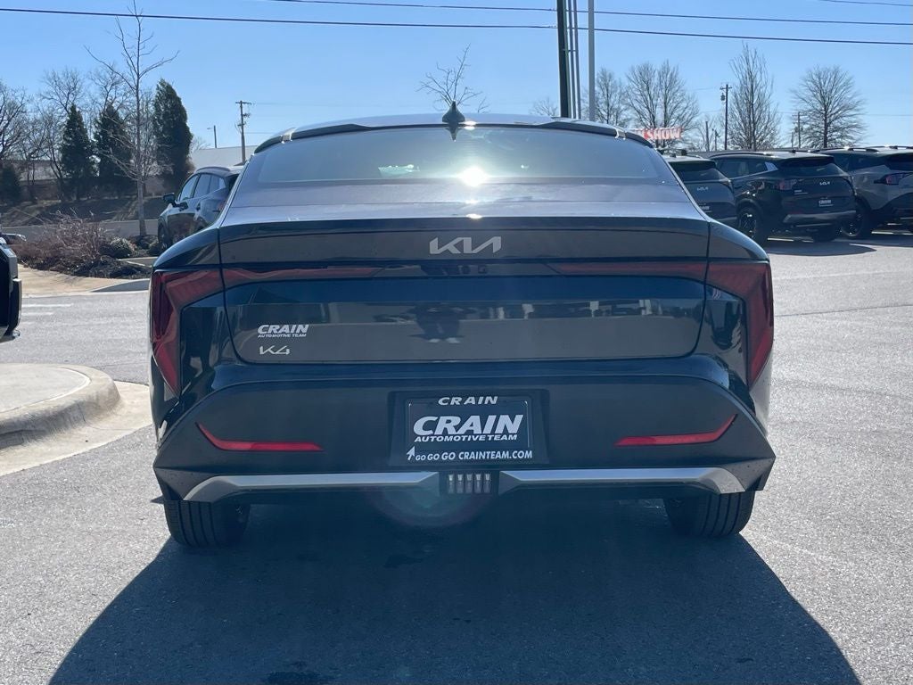 2026 Kia K4 LXS