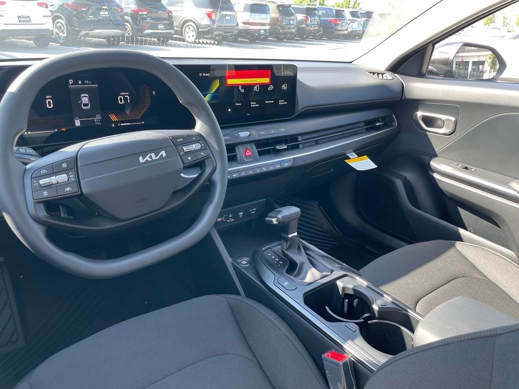 2026 Kia K4 LX