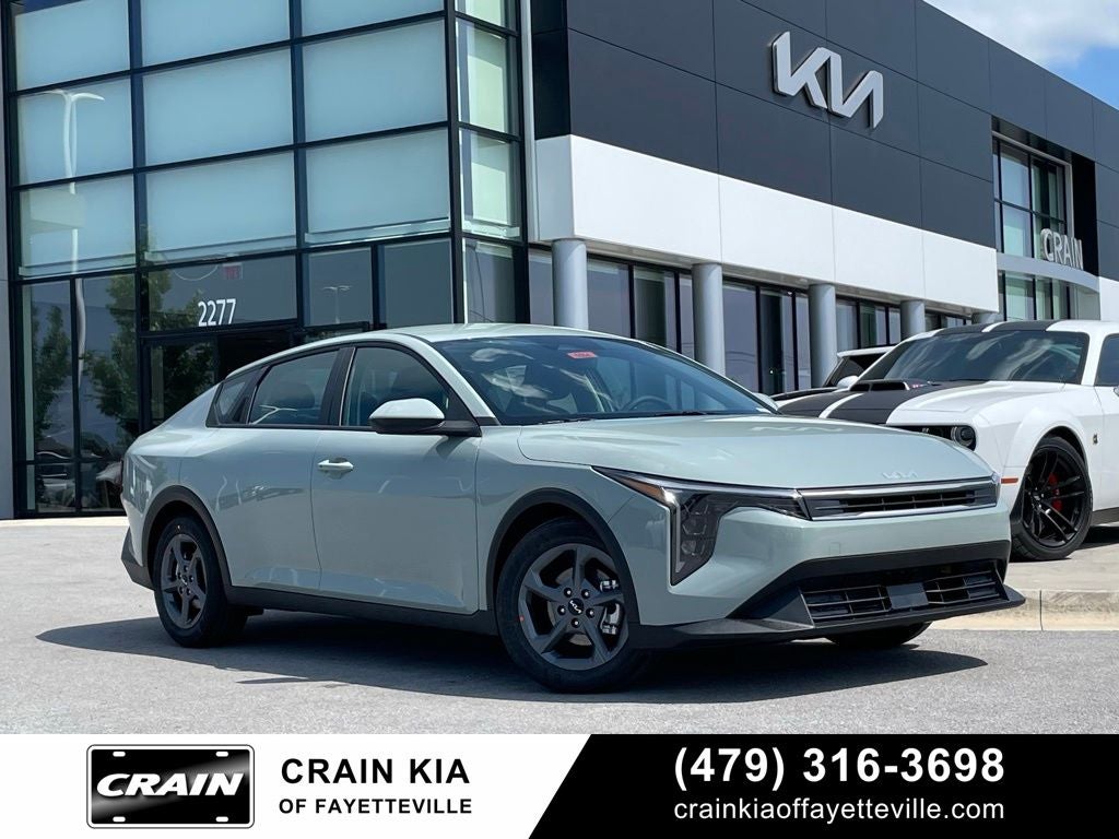 2026 Kia K4 LXS