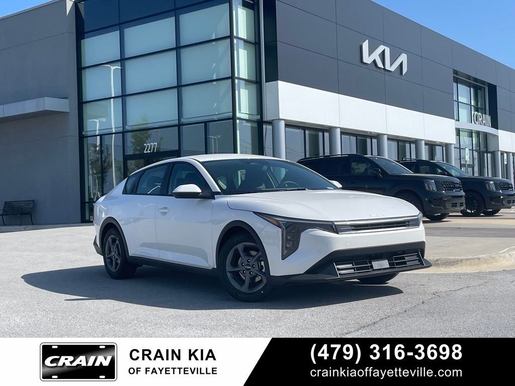 2026 Kia K4 LXS