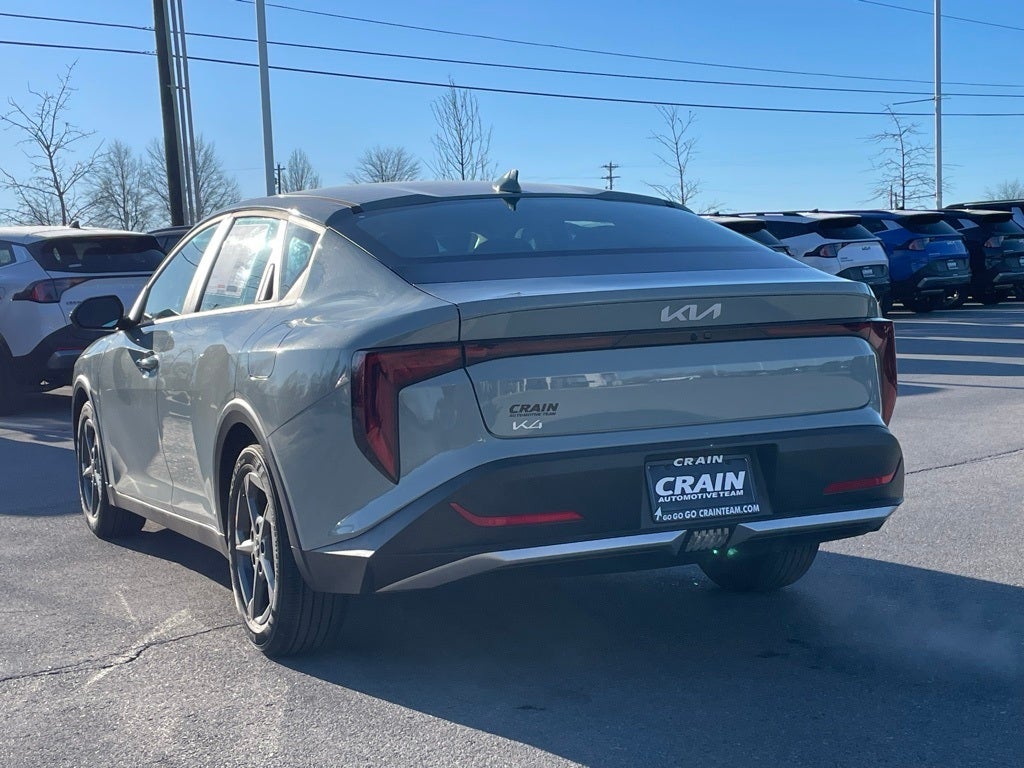 2026 Kia K4 LXS