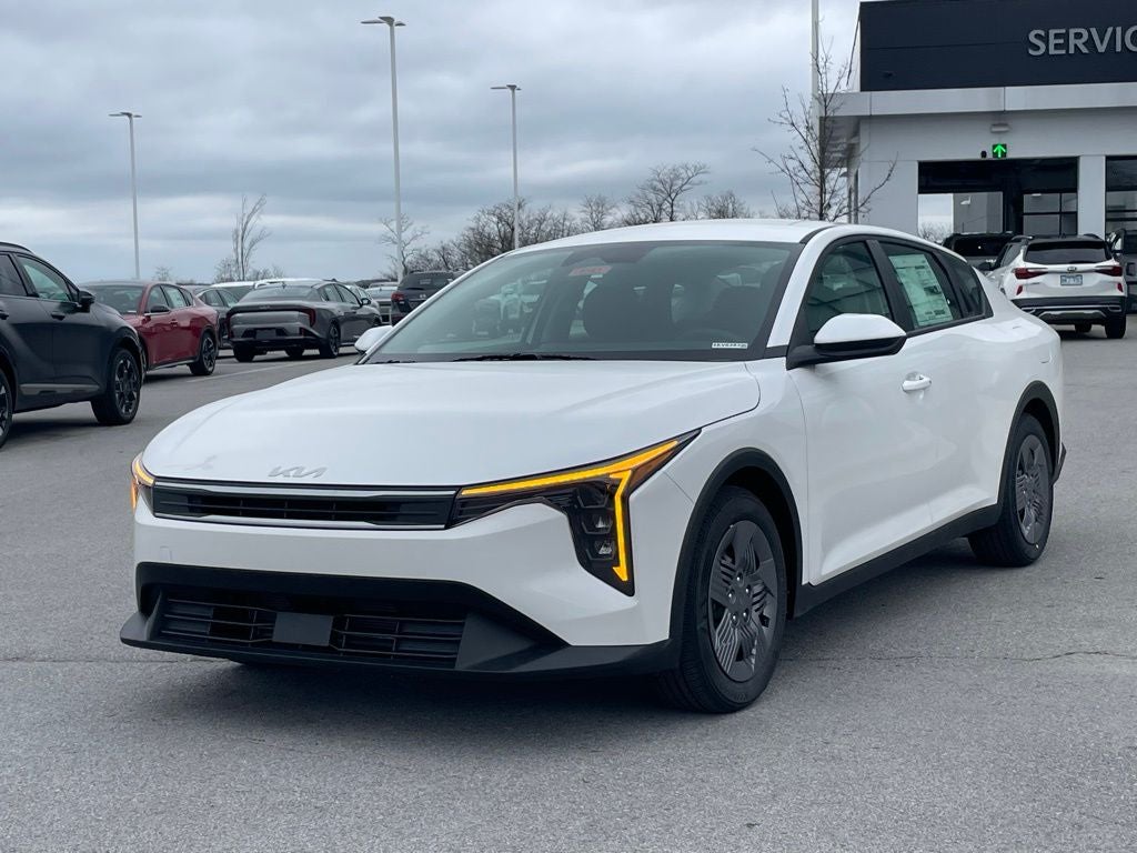 2026 Kia K4 LX