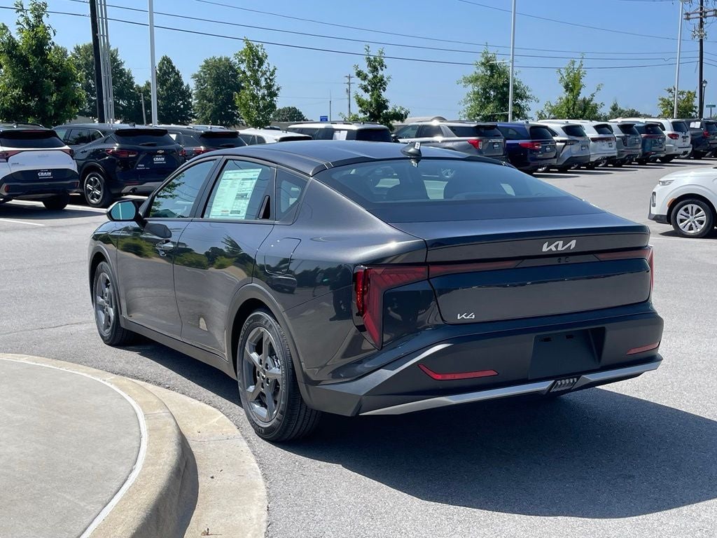 2026 Kia K4 LXS
