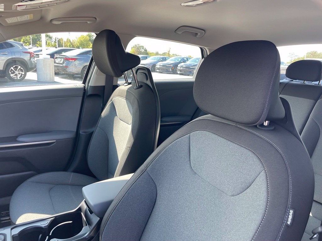 2027 Kia K4 LXS