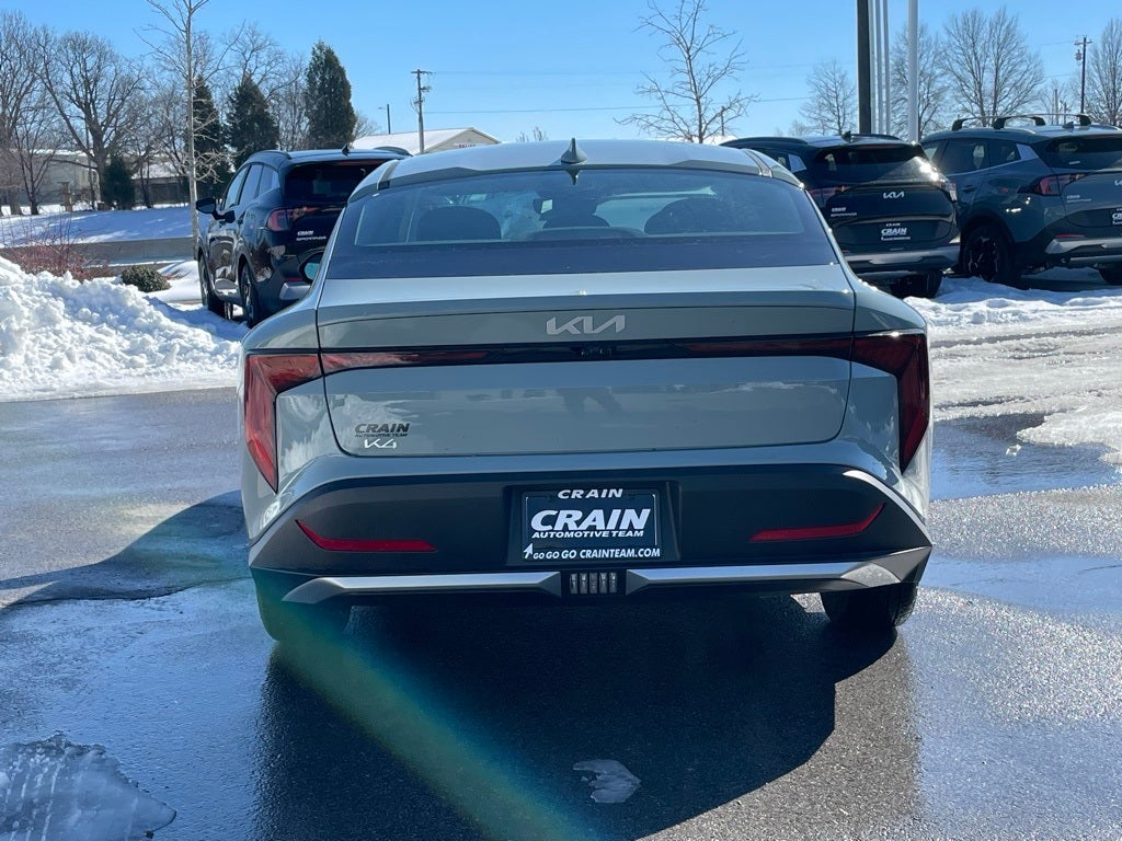 2026 Kia K4 LXS