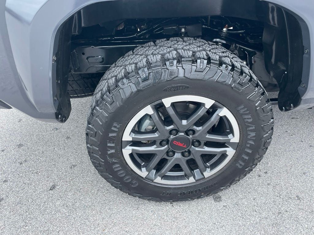 2025 Toyota Tacoma TRD Sport Premium - POWER SUNROOF / VENTILATED SEATS