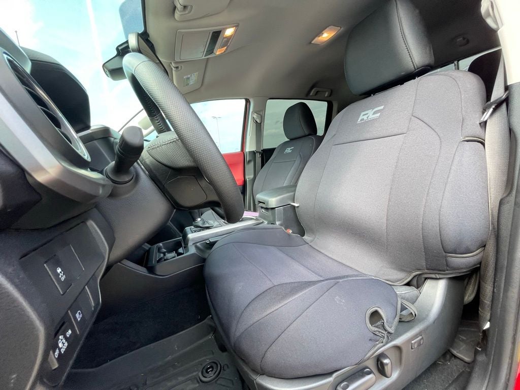 2023 Toyota Tacoma SR5 V6 - APPLE CARPLAY / LANE KEEP ASSIST