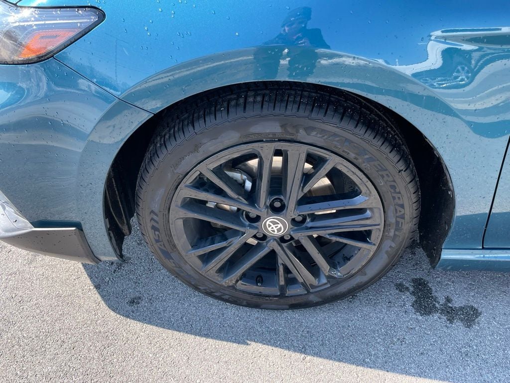 2025 Toyota Camry SE - WIRELESS CHARGING / BLIND SPOT MONITOR