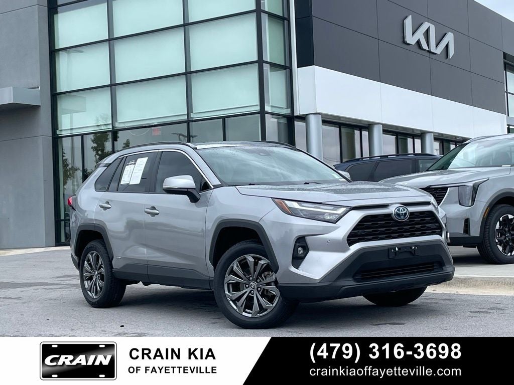 2022 Toyota RAV4 Hybrid XLE - POWER LIFTGATE / APPLE CARPLAY