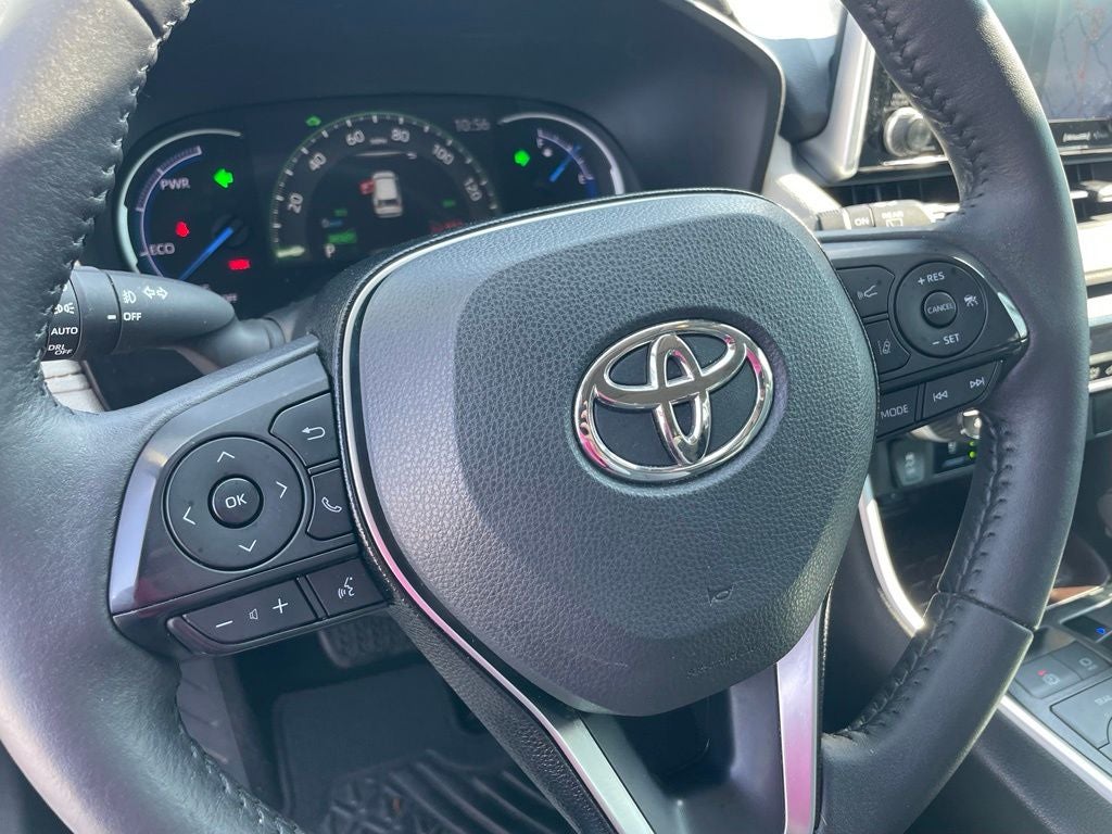 2020 Toyota RAV4 Hybrid Limited - 1 OWNER / POWER MOONROOF