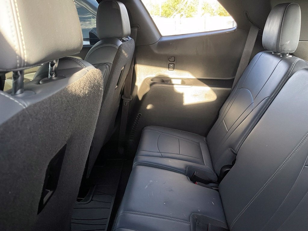 2023 Buick Enclave Essence - V6 / AWD / TOURING EDITION
