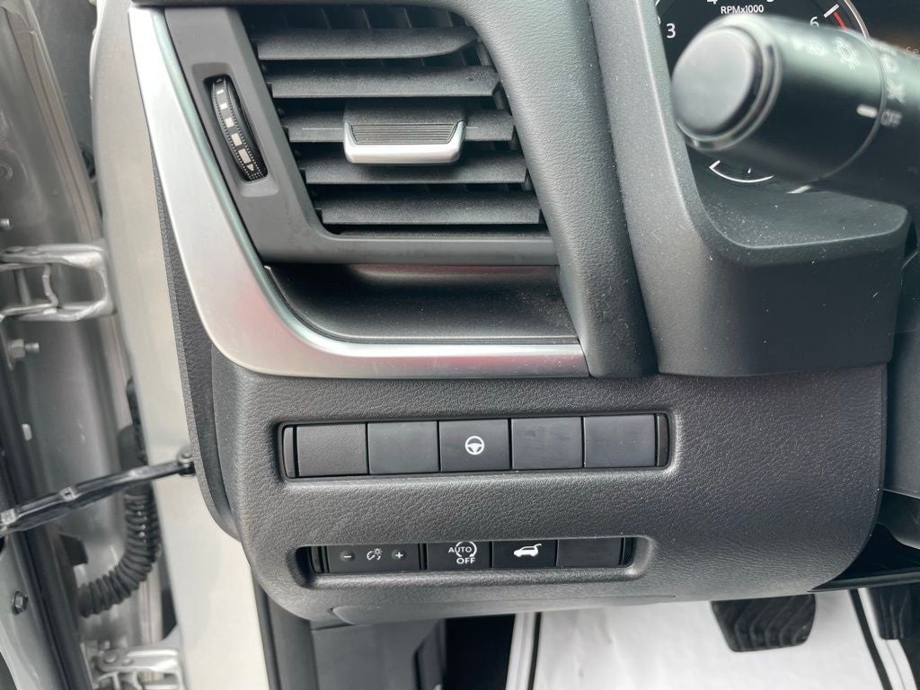 2024 Nissan Rogue SV - REMOTE START / APPLE CARPLAY