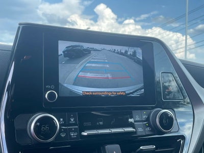 2024 Toyota Highlander LE - 3RD ROW / POWER LIFTGATE