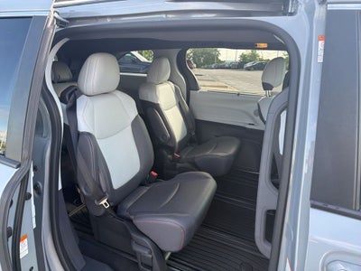 2023 Toyota Sienna XSE - MOONROOF / HANDS FREE SLIDING DOORS
