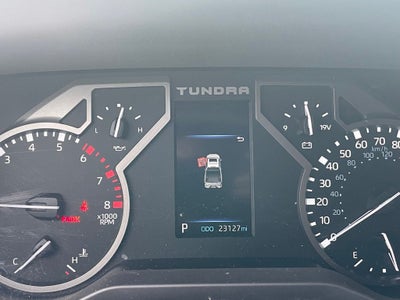 2025 Toyota Tundra SR - ADAPTIVE CRUISE CONTROL / WIRELESS CARPLAY