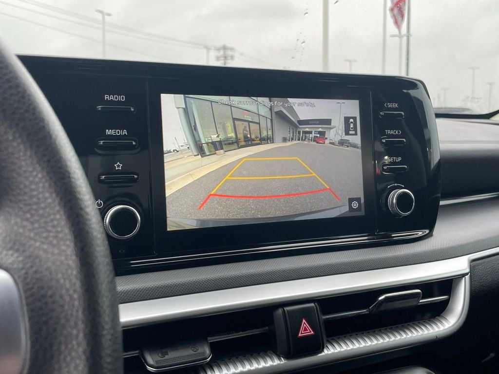 2021 Kia K5 LXS - PUSH BUTTON START / BLIND SPOT AVOIDANCE