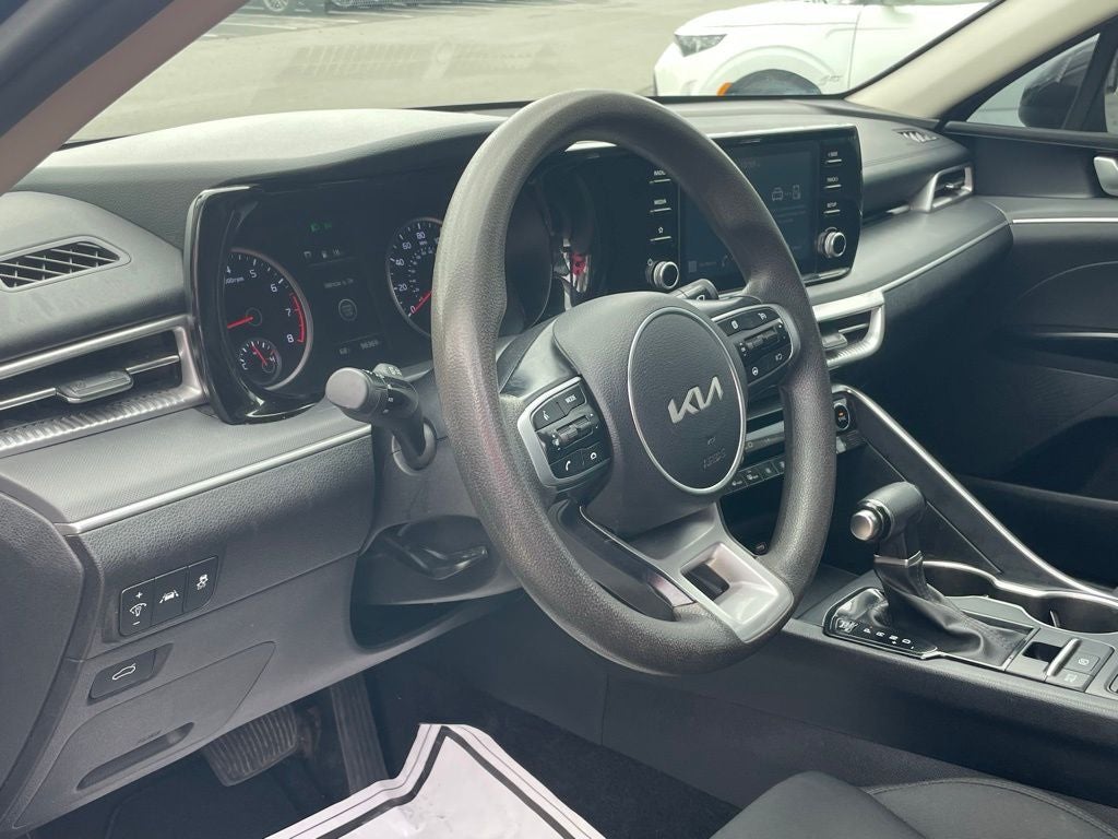 2023 Kia K5 LXS - PUSH BUTTON START / APPLE CARPLAY