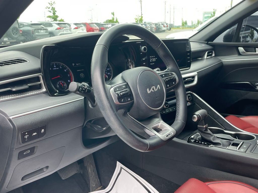 2023 Kia K5 GT-Line - RED INTERIOR / WIRELESS CHARGER