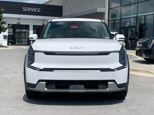 2026 Kia EV9 Light Long Range