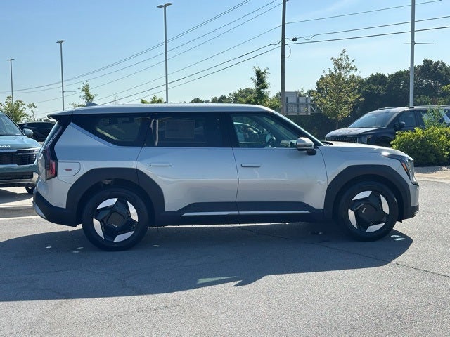 2026 Kia EV9 Light Long Range